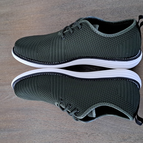 Vance Co. The Novak Sneaker - Color: Olive - Size: Men 10 - Picture 6 of 9